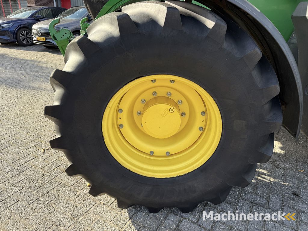 John Deere 6155R Autopowr