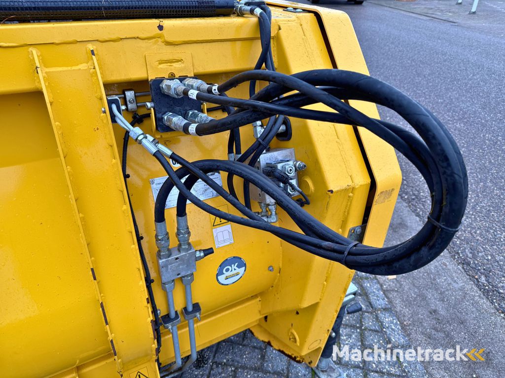 New Holland 300FPE Gras Pickup