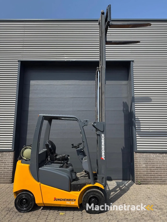 Jungheinrich Tfg320 2 ton LPG heftruck