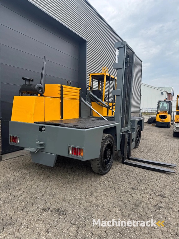 Baumann AS40/12/45 4 ton Diesel Zijlader