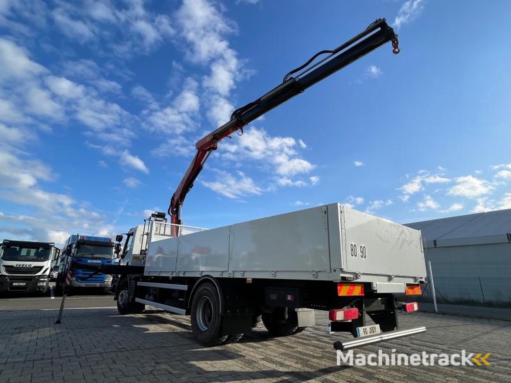 Renault Premium-Lander