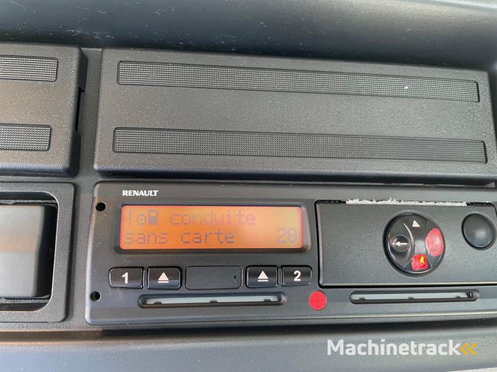 Renault Premium-Lander