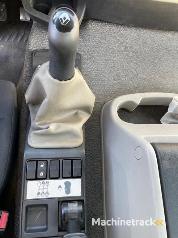 Renault Premium-Lander