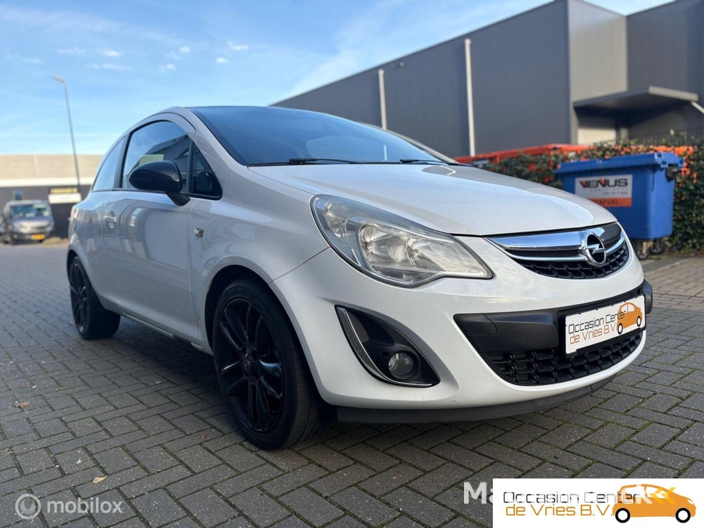 Opel Corsa 1.4-16V Color Edition AircoElektrPakketBluetooth