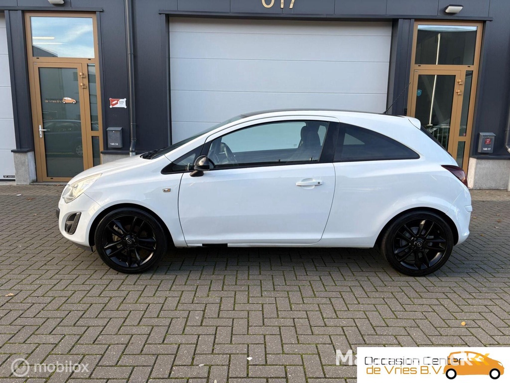 Opel Corsa 1.4-16V Color Edition AircoElektrPakketBluetooth