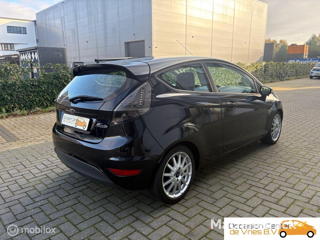 Ford Fiesta 1.25 Airco Velgen Elektrisch Pakket Bluetooth