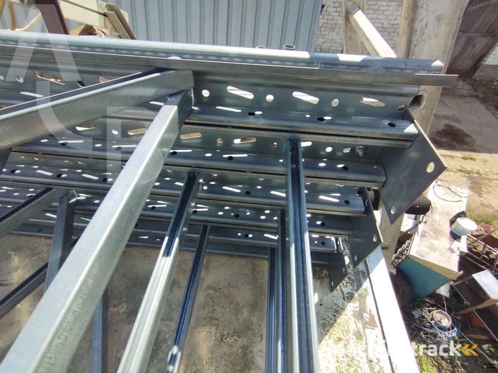 Pallet racks (Palečių lentynos) warehouse shelving