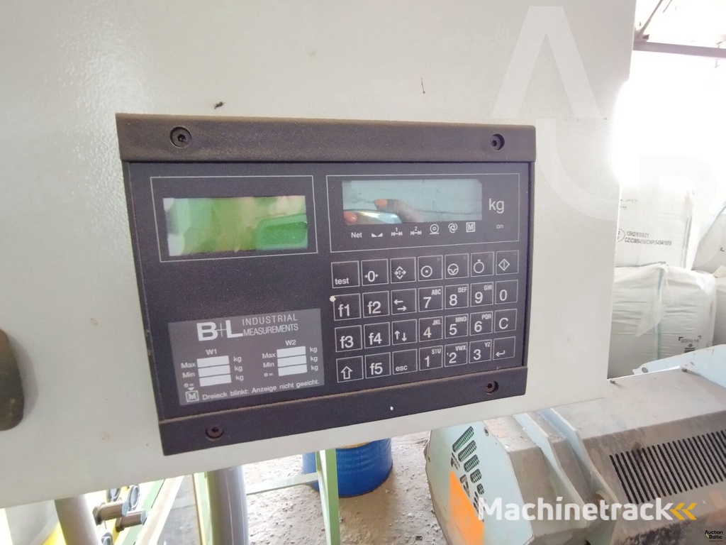 B&C Macchine Automatiche weighing packaging machine