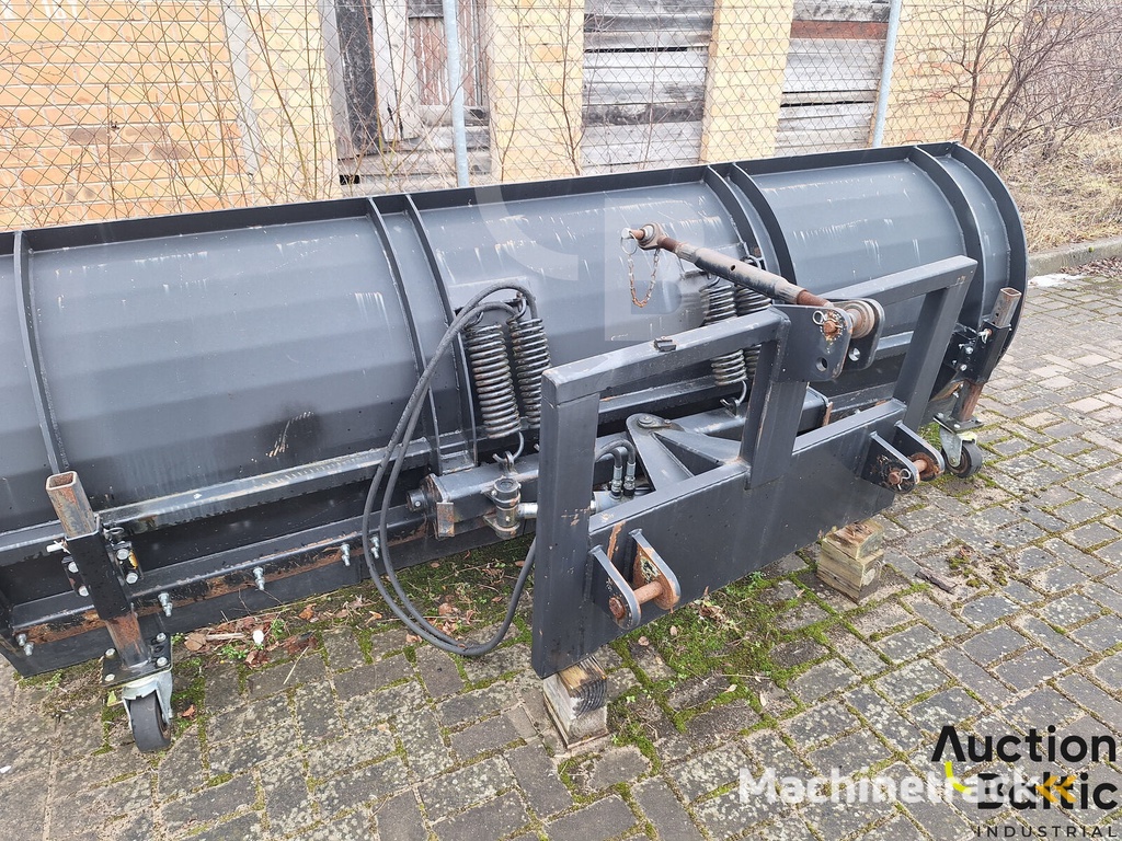 Snow blade (Sniego peilis) snow plough