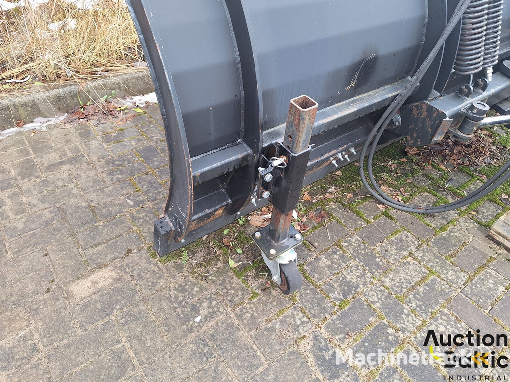 Snow blade (Sniego peilis) snow plough