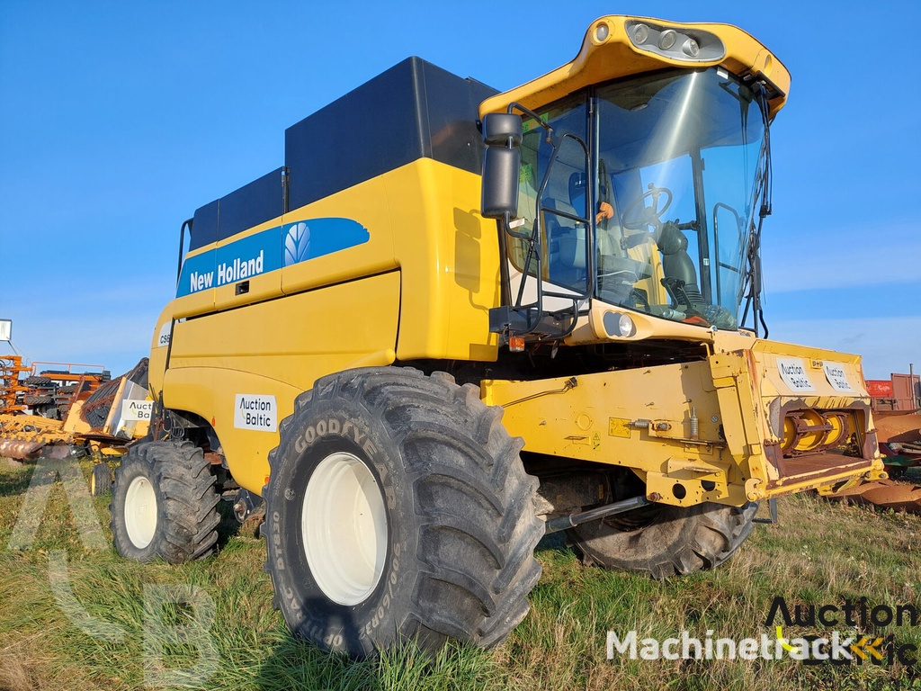 New Holland CS 640