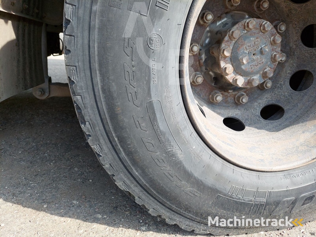 DAF FA75CF.310U curtainsider truck