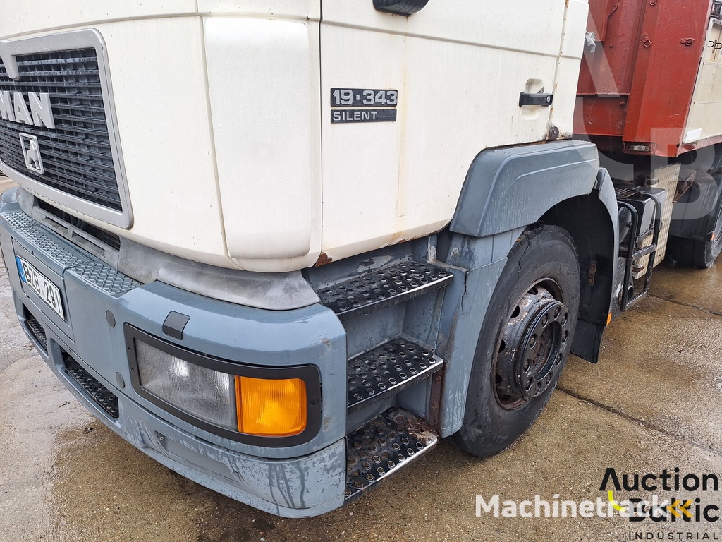 MAN 19.343 truck tractor