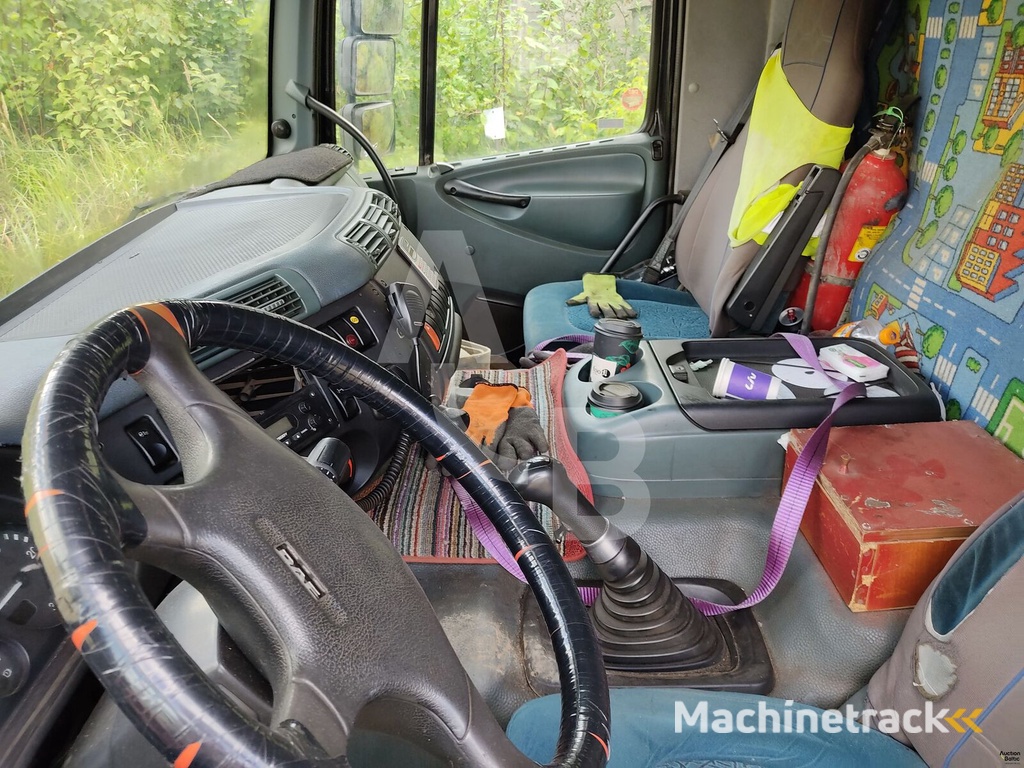 DAF FA CF75.310 platform truck