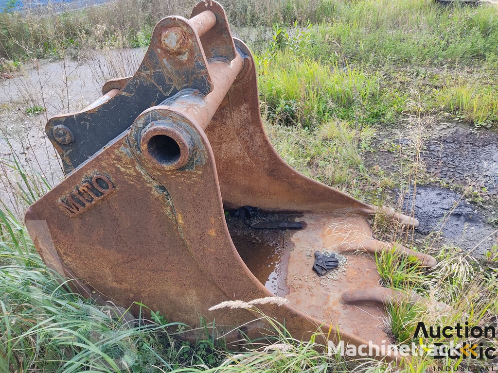 excavator bucket