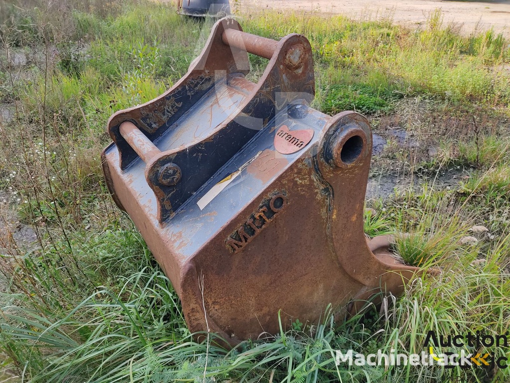 excavator bucket