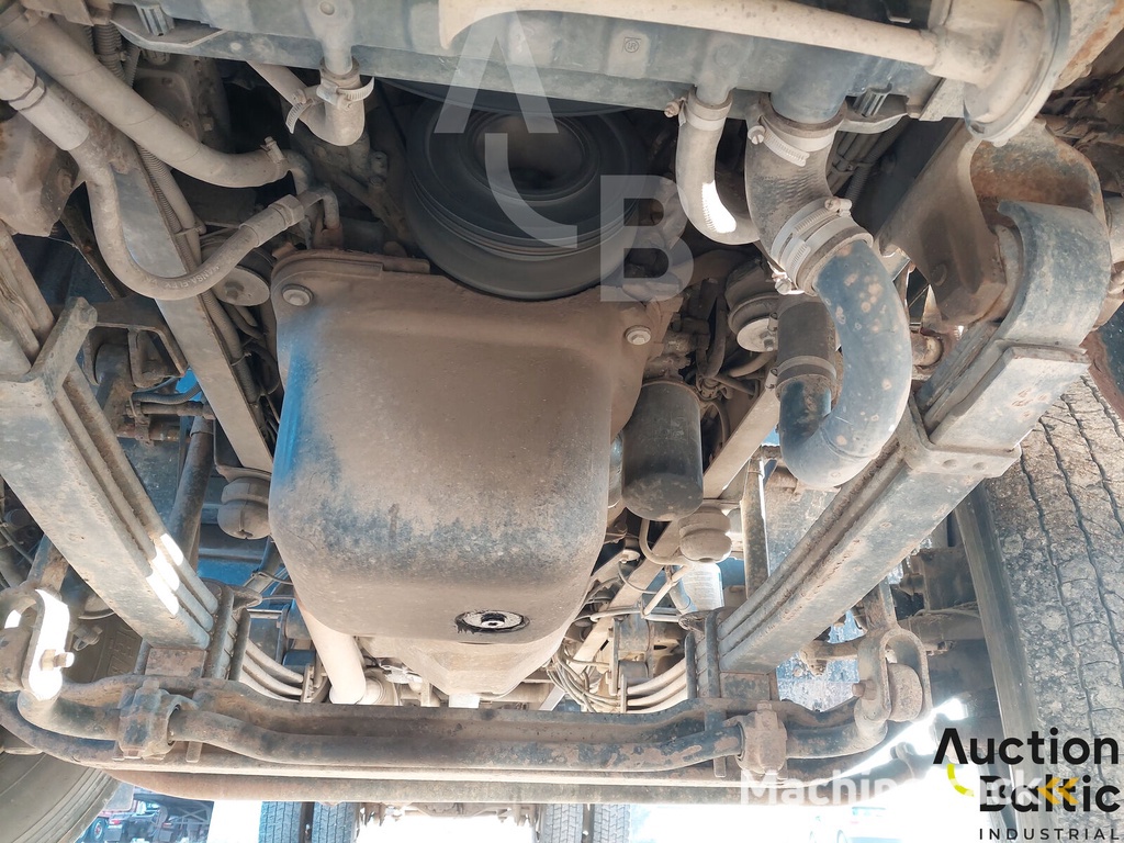 MAN 18.284 dump truck