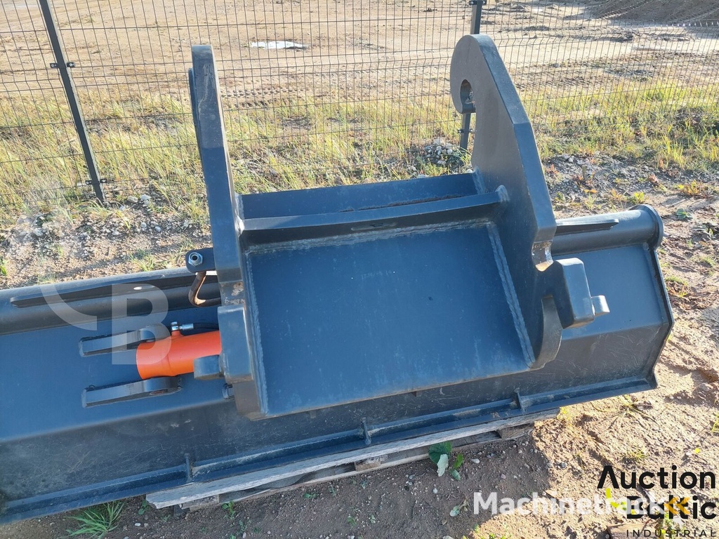 excavator bucket