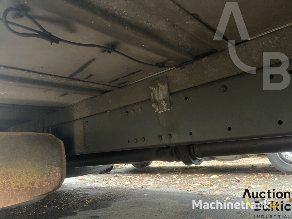 MAN TGL12.250BL tilt truck