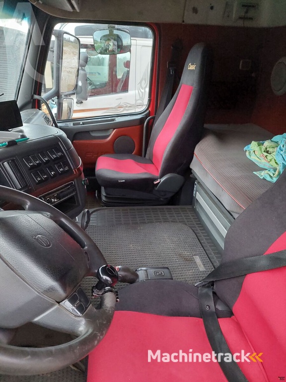 Volvo FH 16 6X4 dump truck