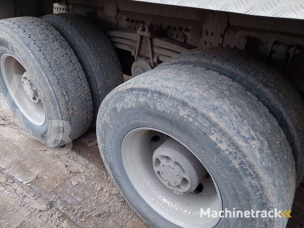 Volvo FH 16 6X4 dump truck