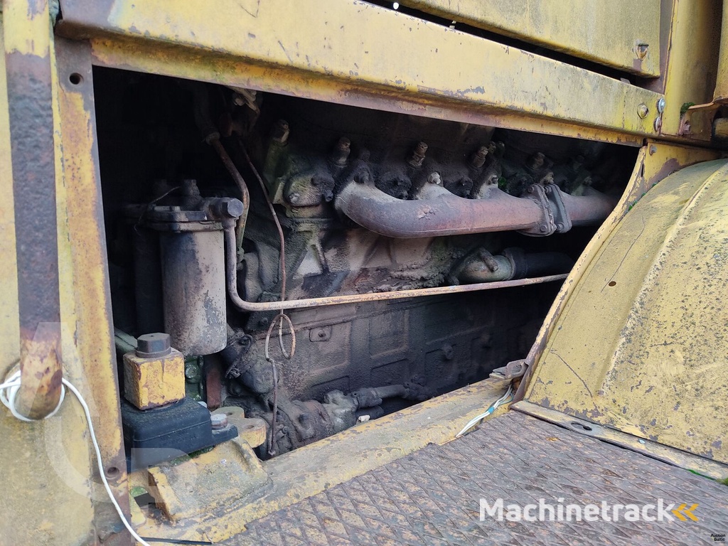 Kirovets K 701 wheel tractor