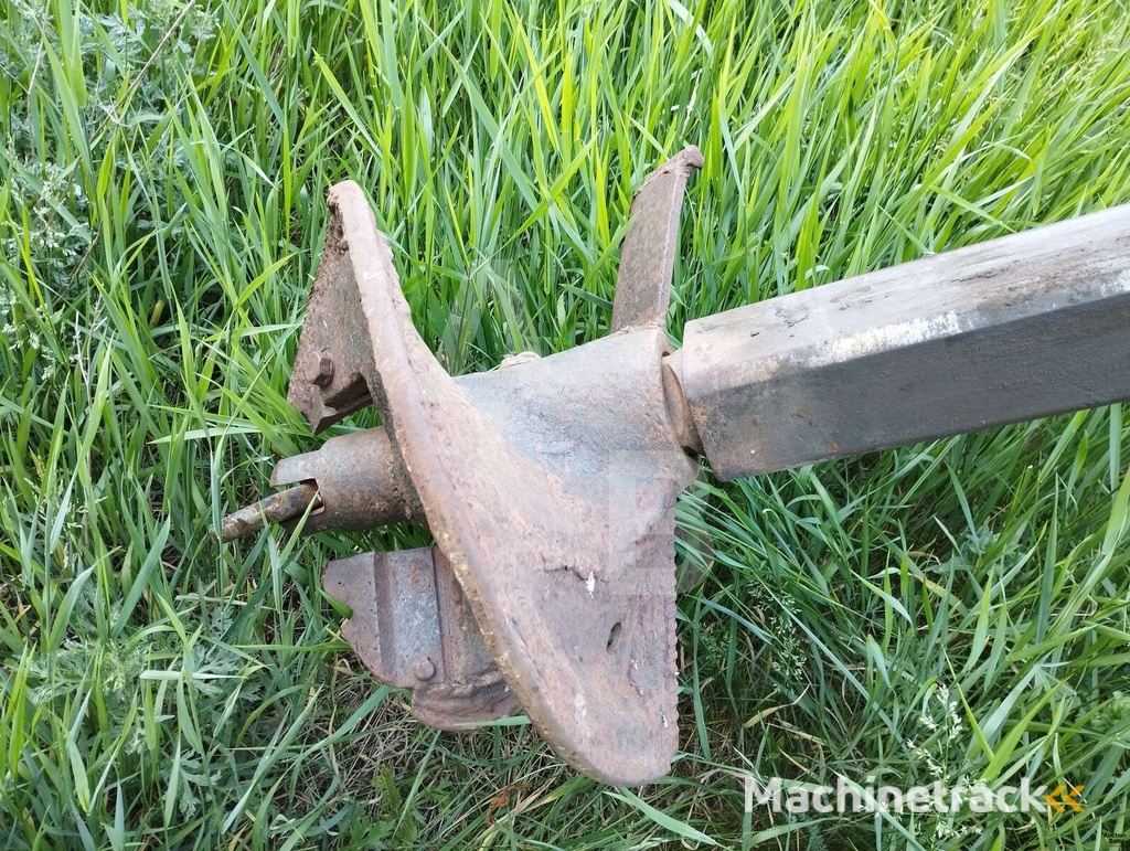 GAZ  66 drilling crane machine