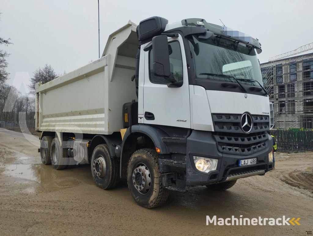 Mercedes-Benz Arocs