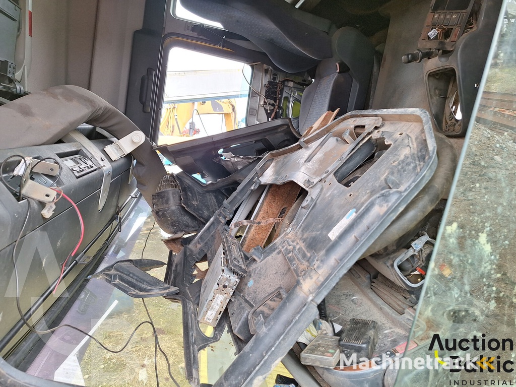 MAN TGA18.410 chassis truck