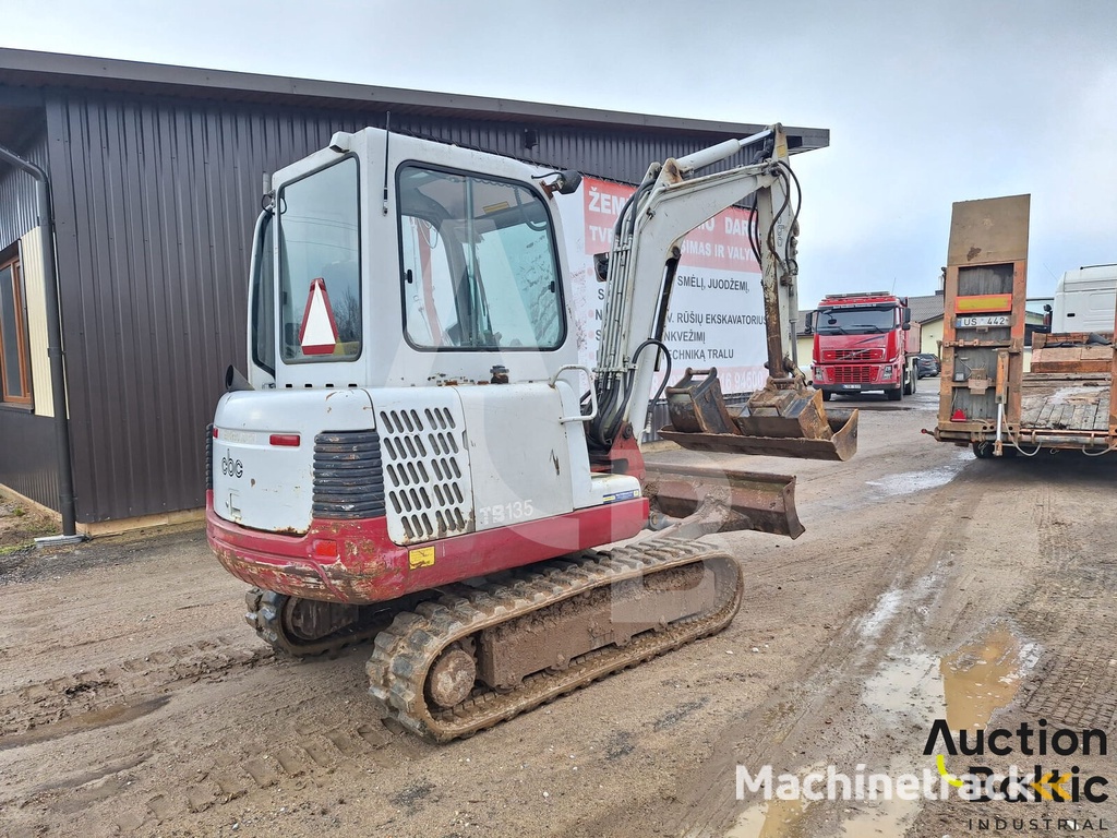 Takeuchi TB135