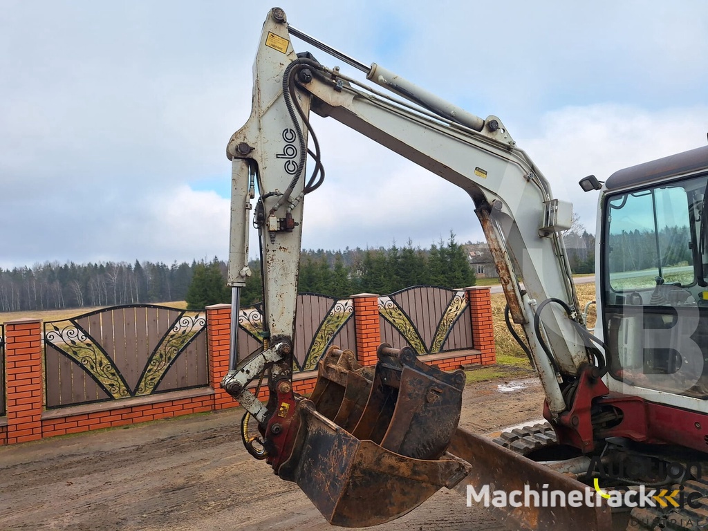 Takeuchi TB135