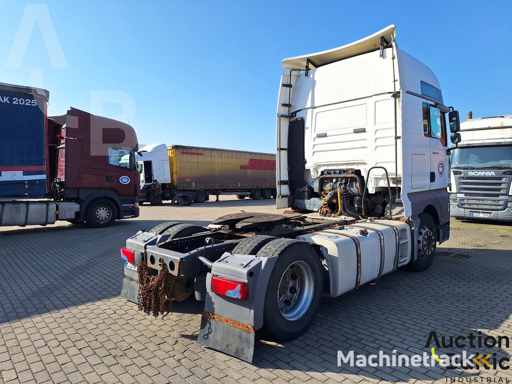 MAN 18.430 truck tractor