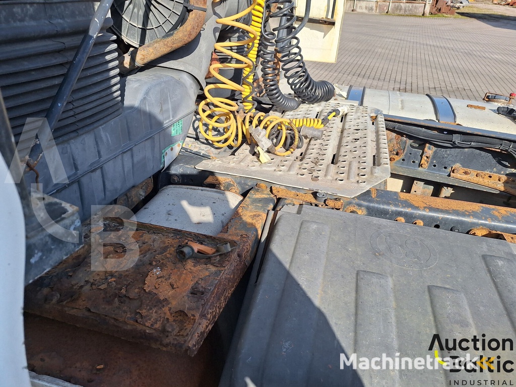 MAN 18.430 truck tractor