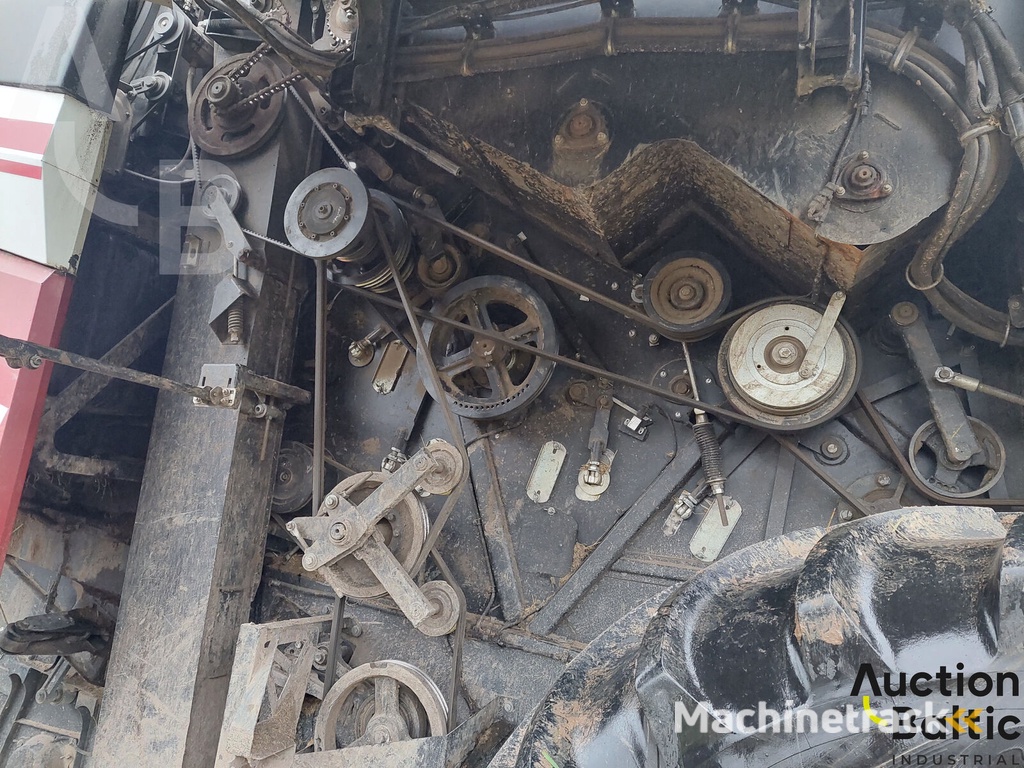 Rostselmash RSM-161 grain harvester