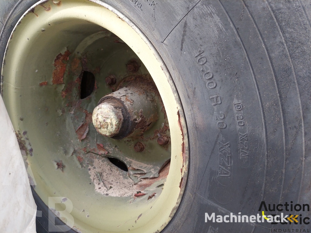 Trailer - camper (priekaba - namelis) office container