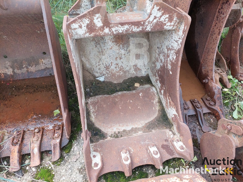 Buckets 72 units (Kaušai 72 vnt.)