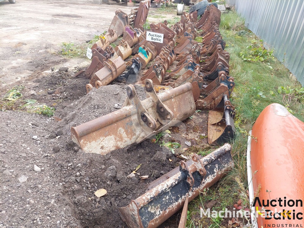 Buckets 72 units (Kaušai 72 vnt.)