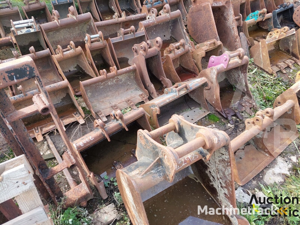 Buckets 72 units (Kaušai 72 vnt.)