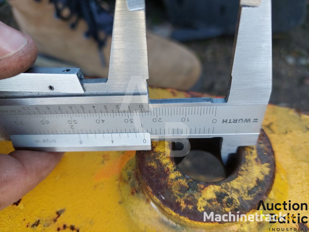 Hydraulic hammer (Hidraulinis plaktukas)