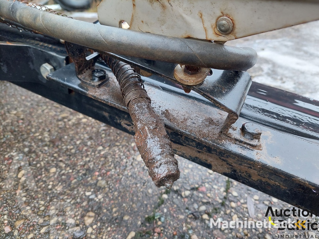 Tipper trailer (Savivartė priekaba)