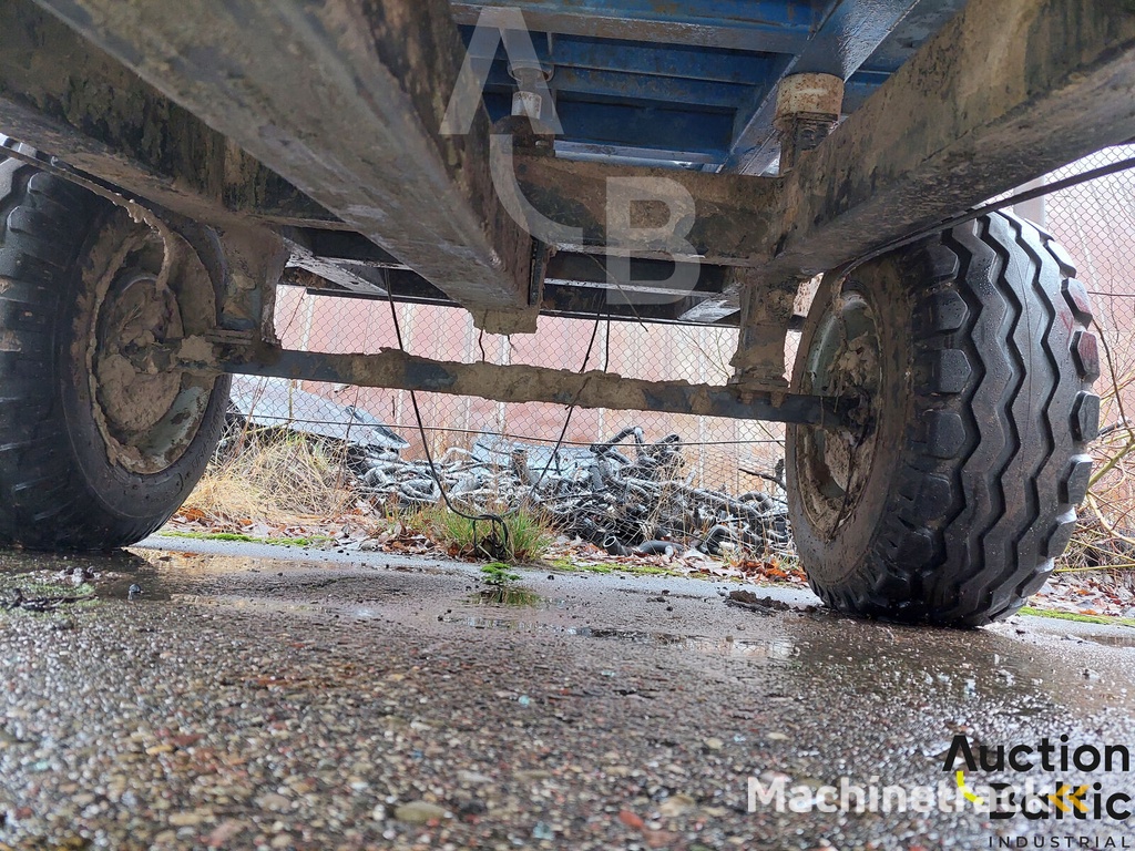 Tipper trailer (Savivartė priekaba)