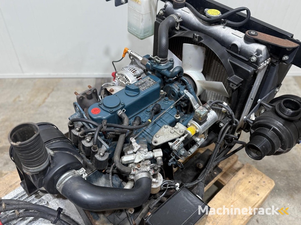 Kubota WG972 benzine motor 2018 weinig uur Noodstroom 10KW HL1039