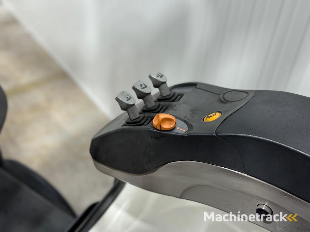 Crown SC5320 Triplex 1044UUR!!! Sideshift Freelift 2014 HL1118