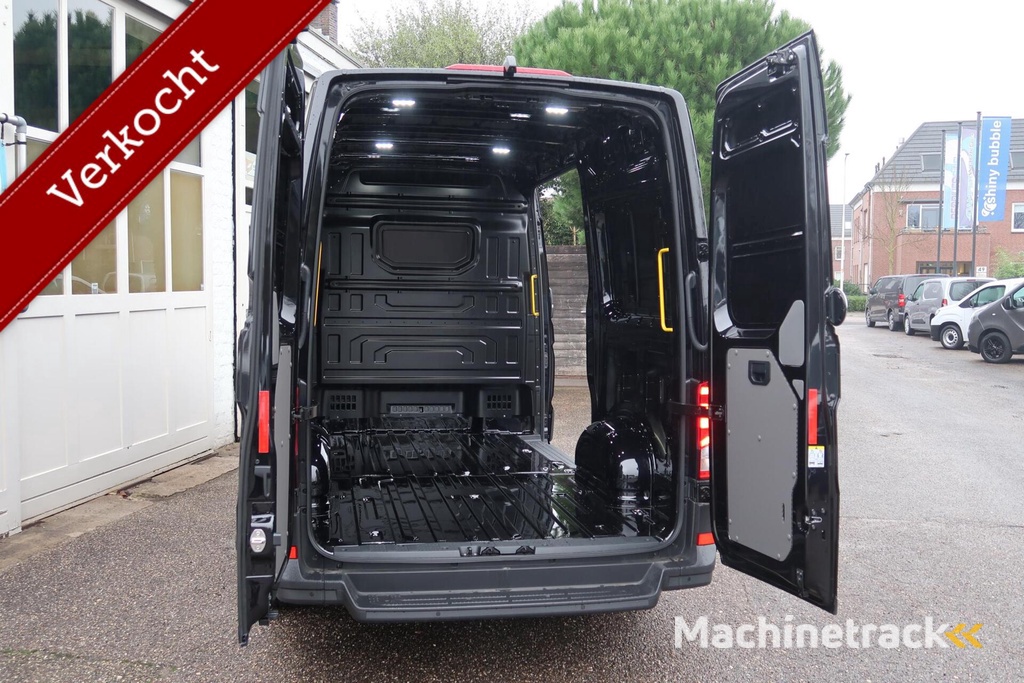 Volkswagen Crafter 35 177PK L3H3 Aut|ACC|Camera|BPM VRIJ!