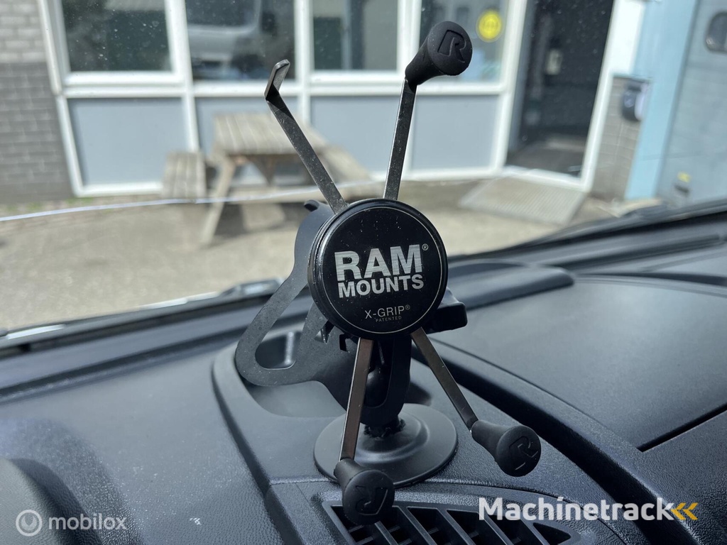 Peugeot Boxer 335 3.0 HDI  !77 PK L3H2 Airco Trekhaak