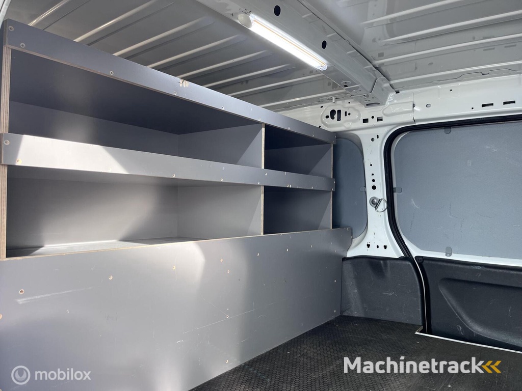 Opel Combo 1.5D LANG  Edition 2 x schuifdeur Laadruimte inrichting