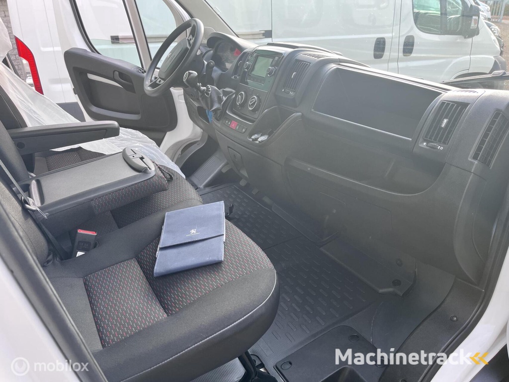 Peugeot Boxer  335 2.2 Blue HDi 165 PK Maxi XXL