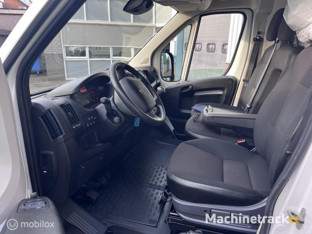 Peugeot Boxer  335 2.2 Blue HDi 165 PK Maxi XXL