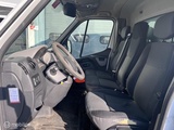 Minituur van Opel Movano  2.3 CDTI Meubelbak