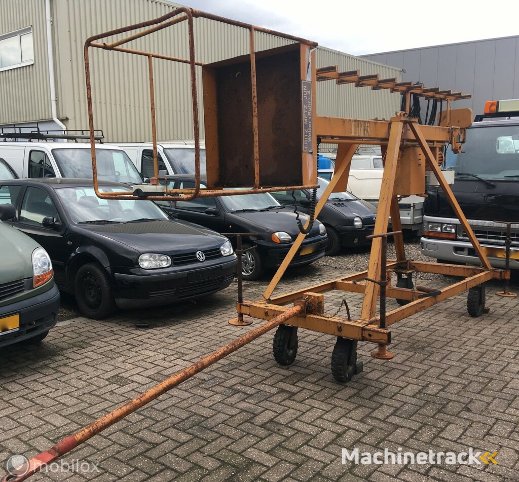 Fritz Metz Hoogwerker aanhangwagen
